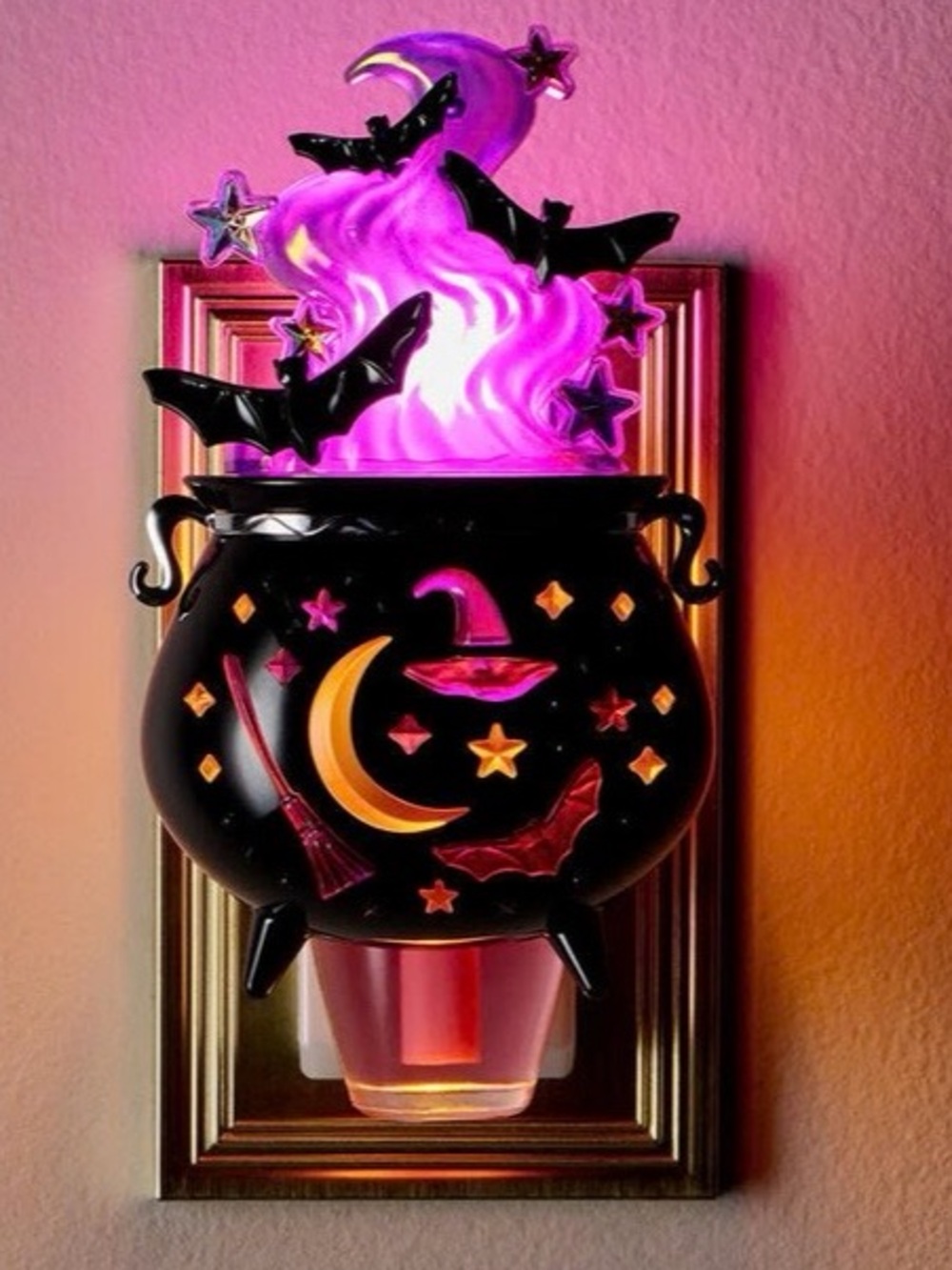 Cauldron Wallflower NEW 2026 Plug-In by Bath & Body Works w/ 4 refills